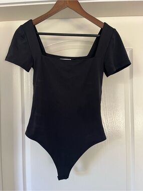 Aritzia Contour Bodysuit